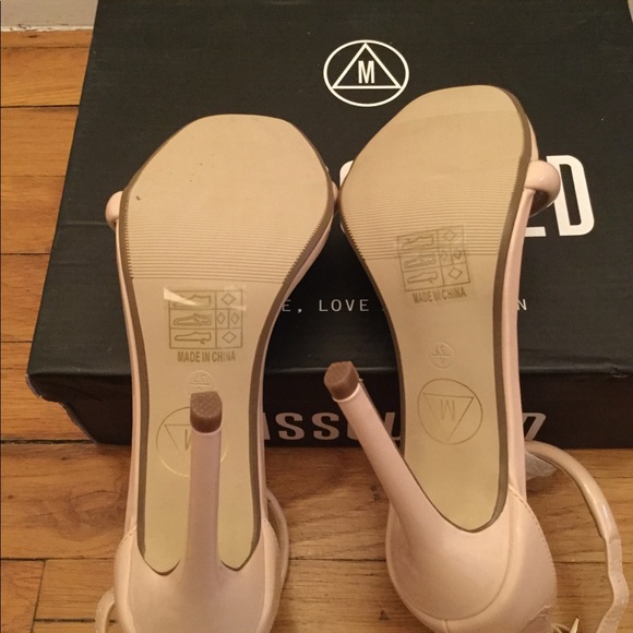 Missguided - Picture 4 of 4